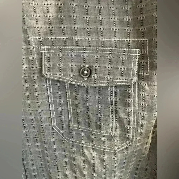 7 Diamonds Men’s Classic Fit Short Sleeve Button Up Shirt- Grey-Size Large - Picture 3 of 6